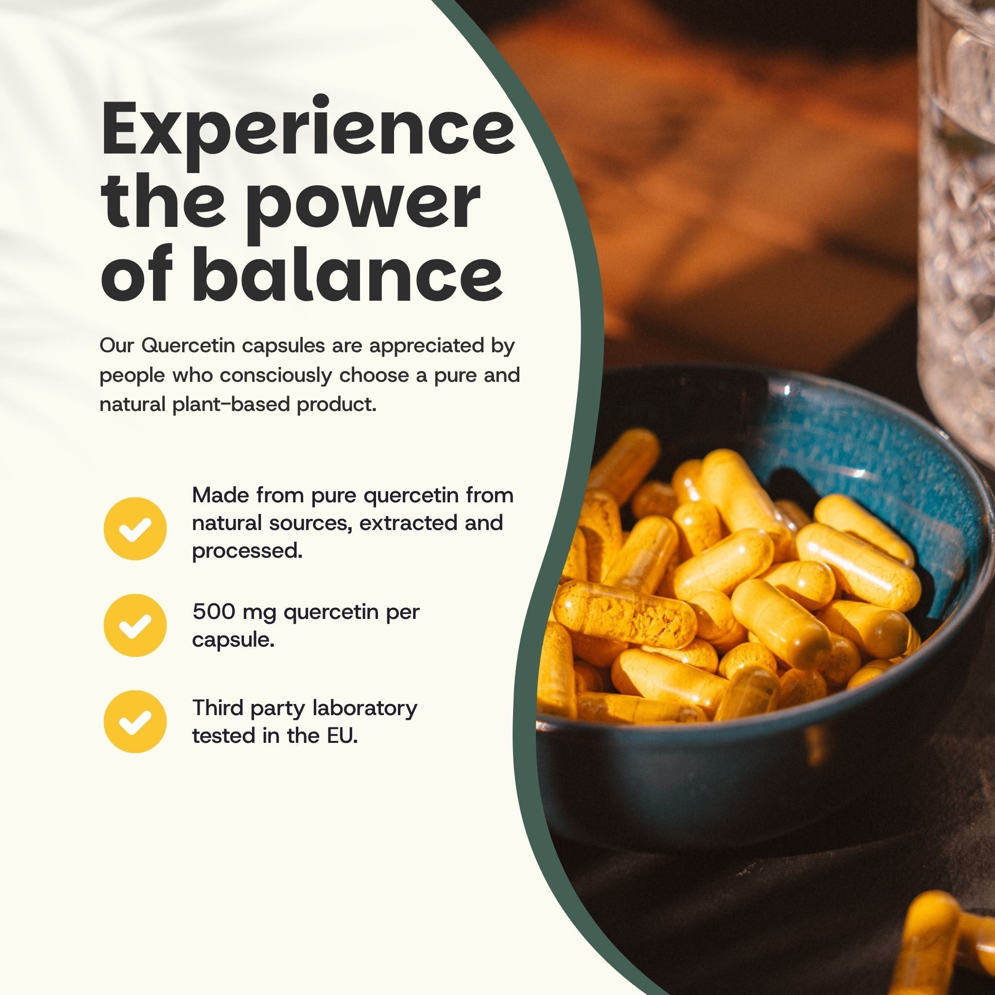 Gélules jaunes dans un bol bleu. Texte: 500 mg de quercétine par gélule.
