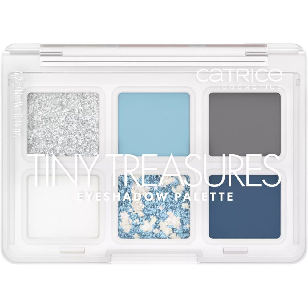 Catrice Tiny Treasures oogschaduwpalet. Zes tinten in een transparante behuizing. Kleuren: wit, zilver, blauw, grijs en donkerblauw.