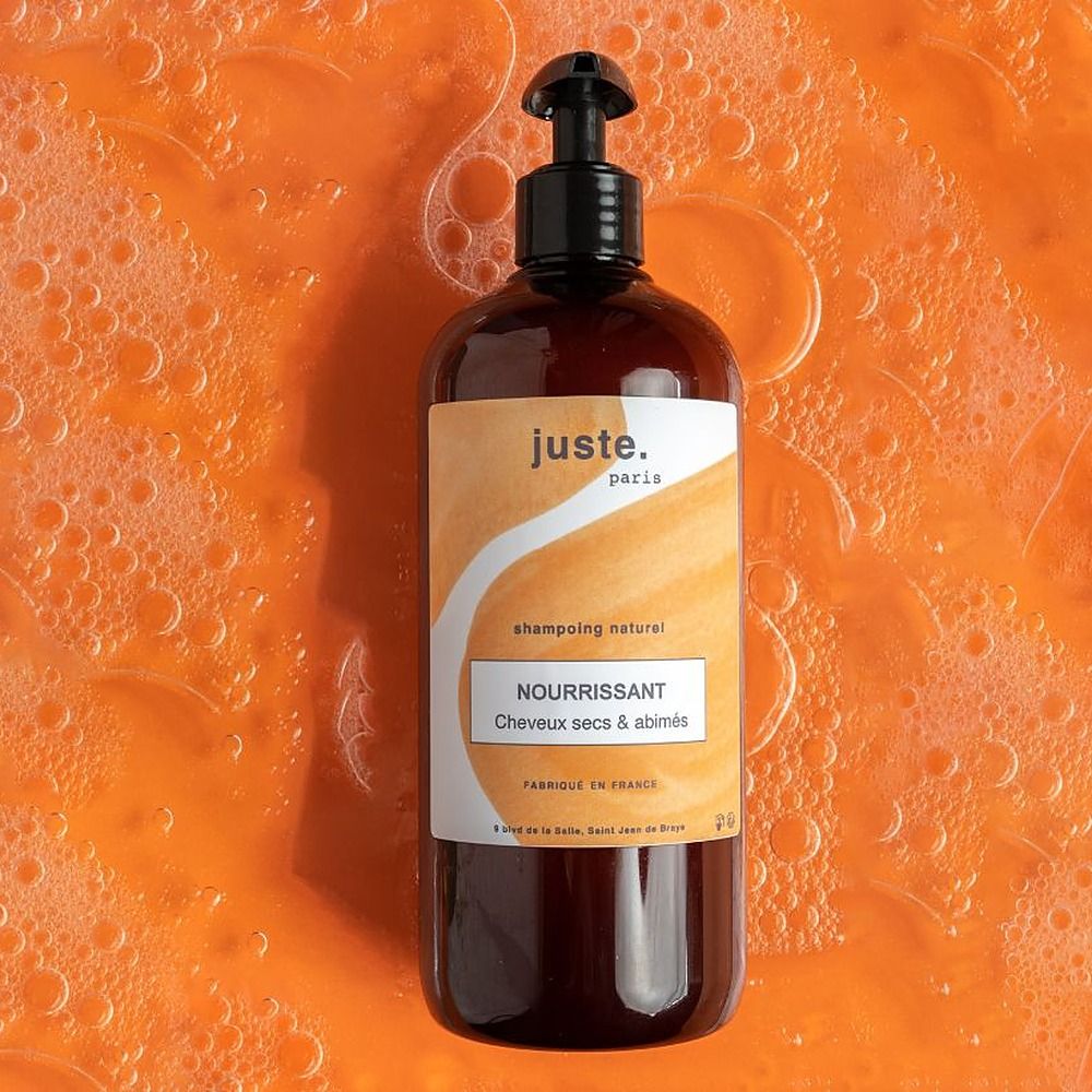 Flacon pompe, shampooing pour cheveux secs.