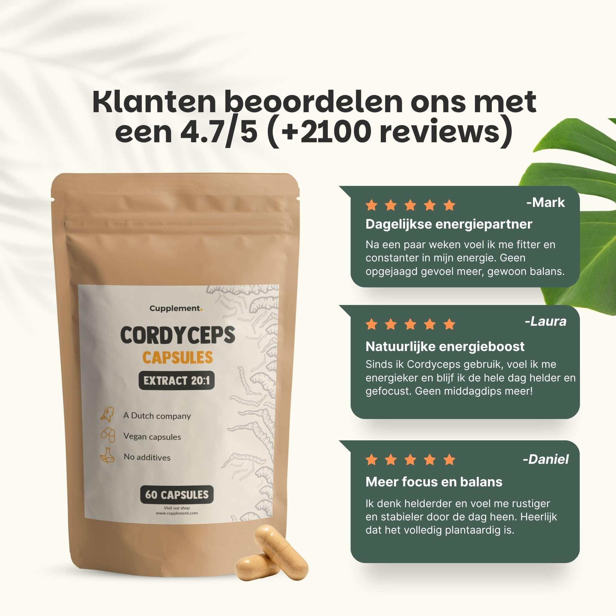 Zakje met Cordyceps capsules. Tekst: Onze klanten beoordelen ons met 4,7 van 5 sterren. 60 capsules. Bruine capsules.