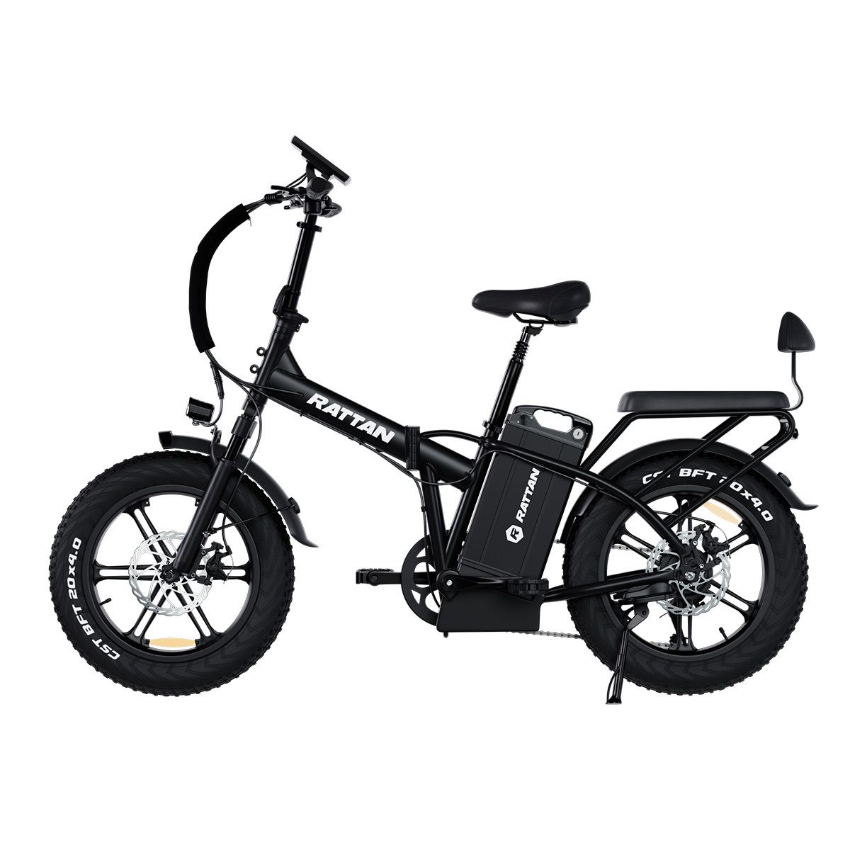 Vélo électrique noir RATTAN, pneus larges, porte-bagages et batterie amovible. Shimano 7 vitesses.