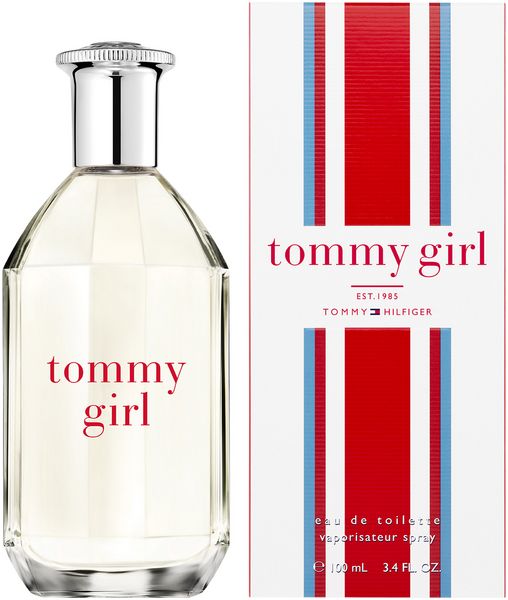 Flacon et emballage Tommy Girl. Flacon avec bouchon argenté, inscription "tommy girl". Emballage à rayures rouges et bleues.