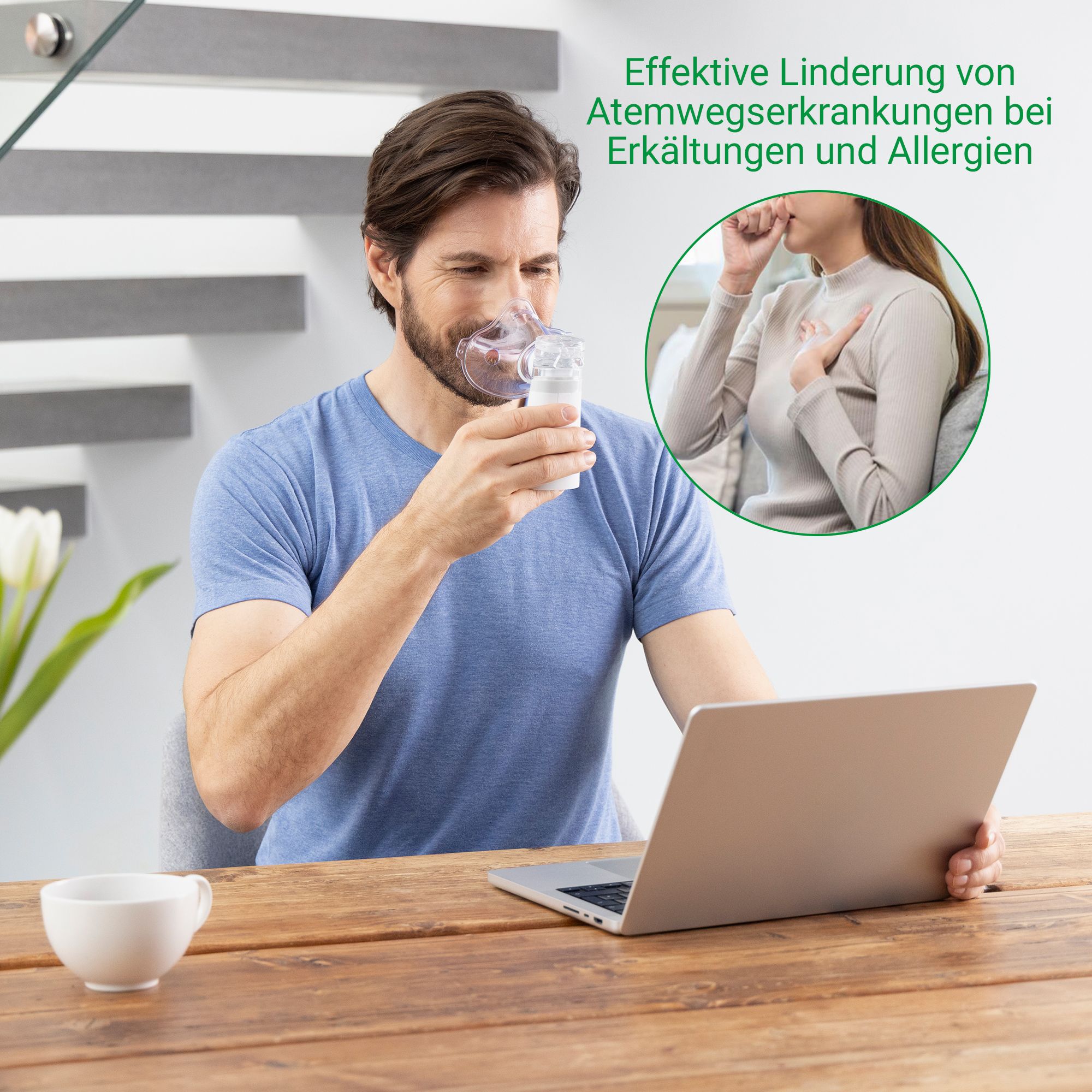 Man gebruikt Medisana IN 515 inhalator bij laptop, vrouw hoest.