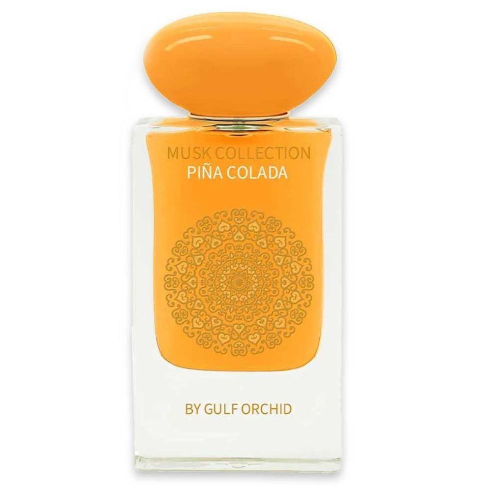 Flacon de parfum avec contenu et bouchon orange. Inscription: Musk Collection Piña Colada.