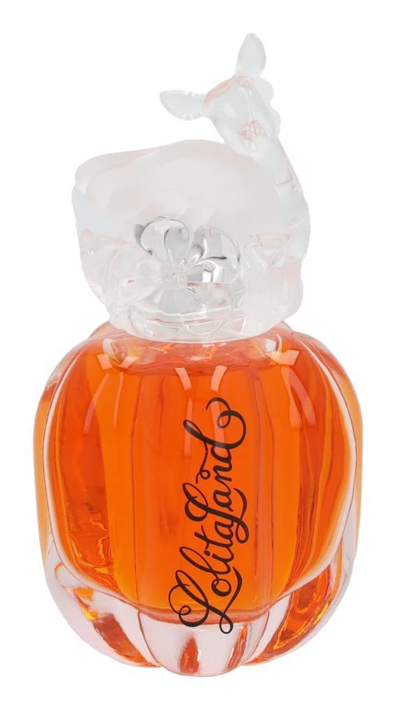 Ronde parfumfles met oranje vloeistof. Bloemenkap. Opschrift 'Lolitaland'.