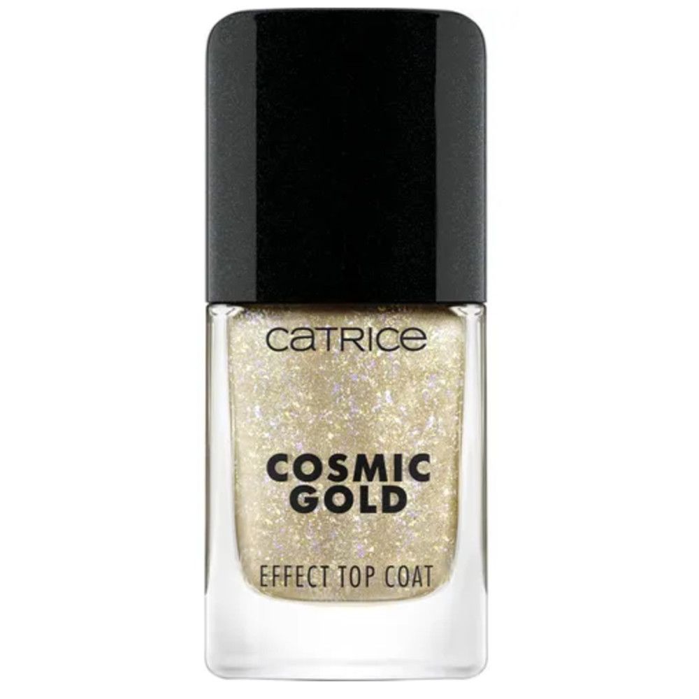 Nagellakfles met zwarte dop. Opschrift: Catrice, Cosmic Gold, Effect Top Coat. Goudkleurige inhoud.