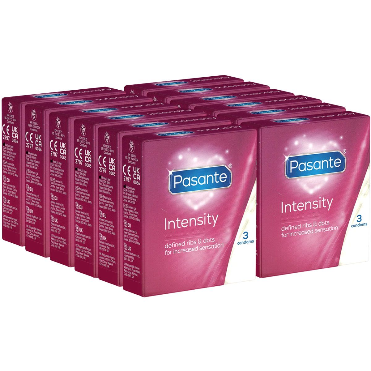 Meerdere dozen condooms. Opschrift: Pasante Intensity, gedefinieerde ribbels & stippen voor meer sensatie. Doos met 3 condooms.