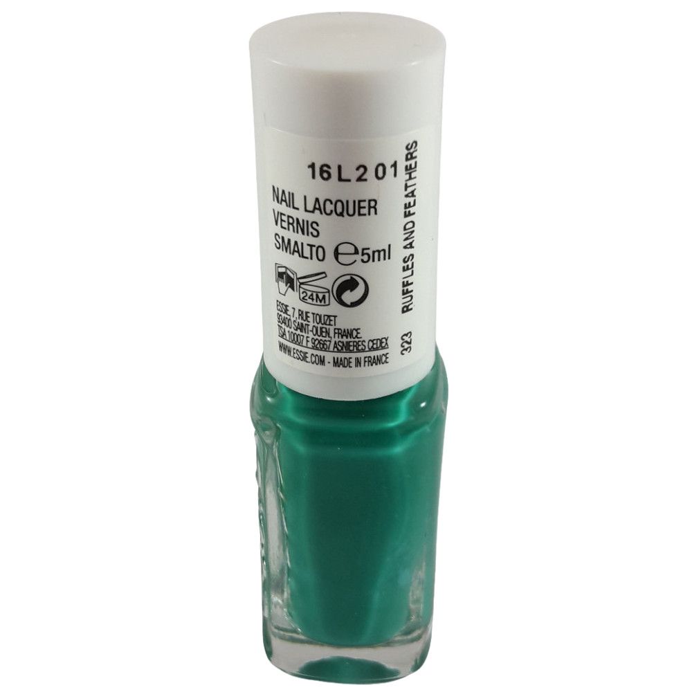 Petite bouteille de vernis à ongles avec bouchon blanc. Inscription : 16L201, Vernis, Smalto, e5ml.