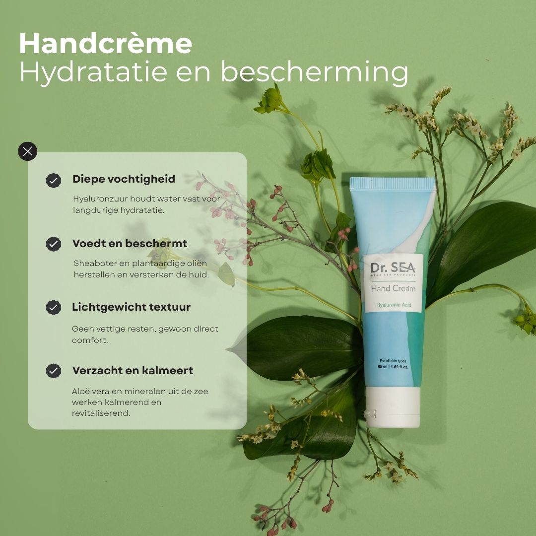 Handcrèmetube met tekst. Tekst: Handcrème, Hydratatie en bescherming. Groene achtergrond.