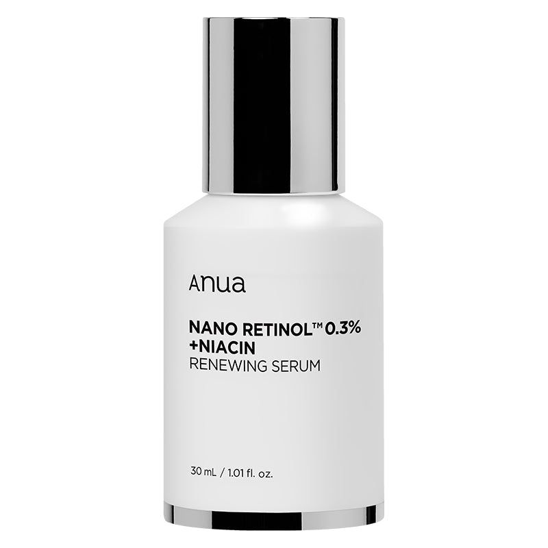 Witte fles met zilveren dop. Opschrift: Anua, Nano Retinol 0,3% + Niacin, Renewing Serum. 30 ml / 1.01 fl. oz.