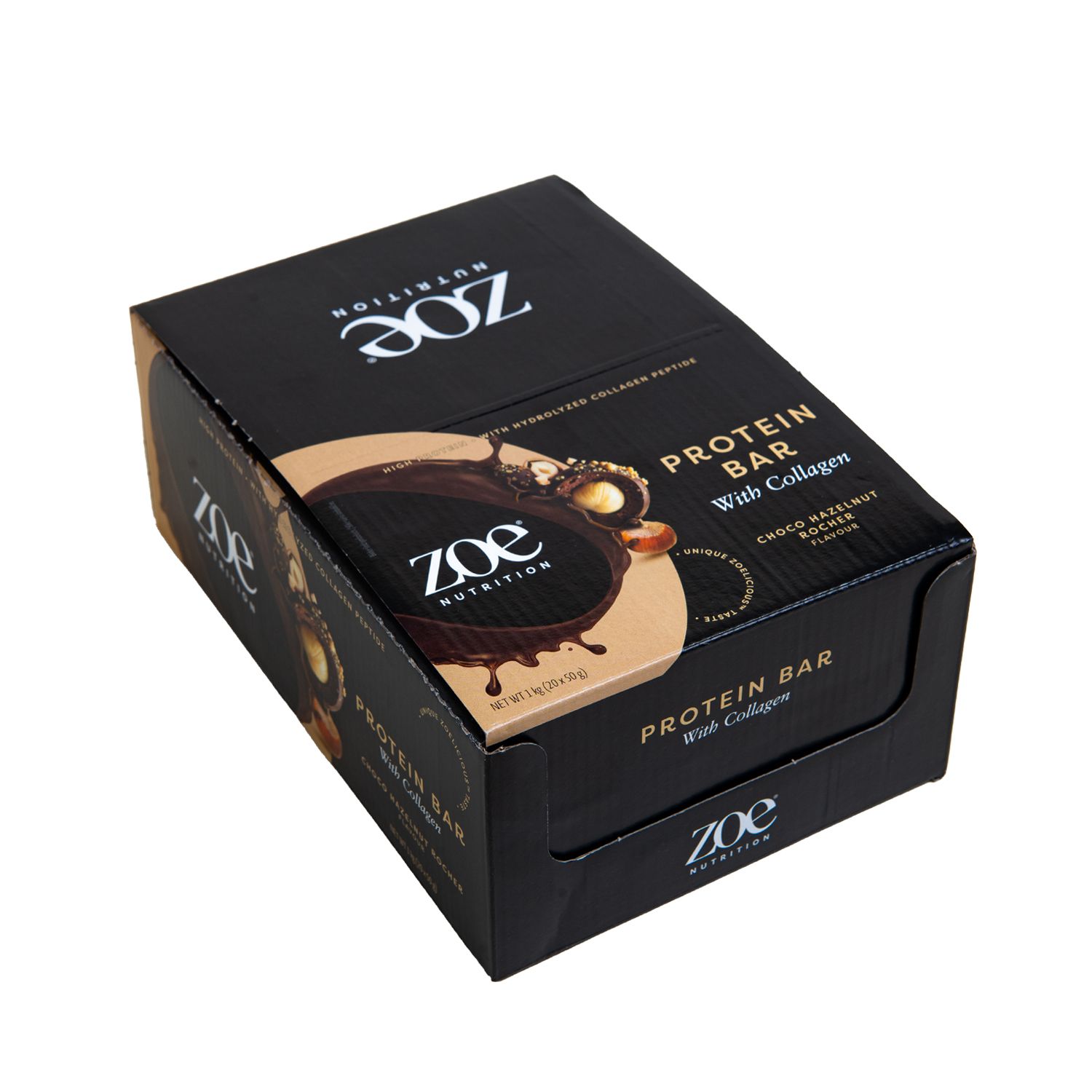 Gesloten doos met Zoe eiwitrepen. Opschrift: Protein Bar with Collagen, Choco Hazelnut Rocher. Zwarte verpakking met logo.