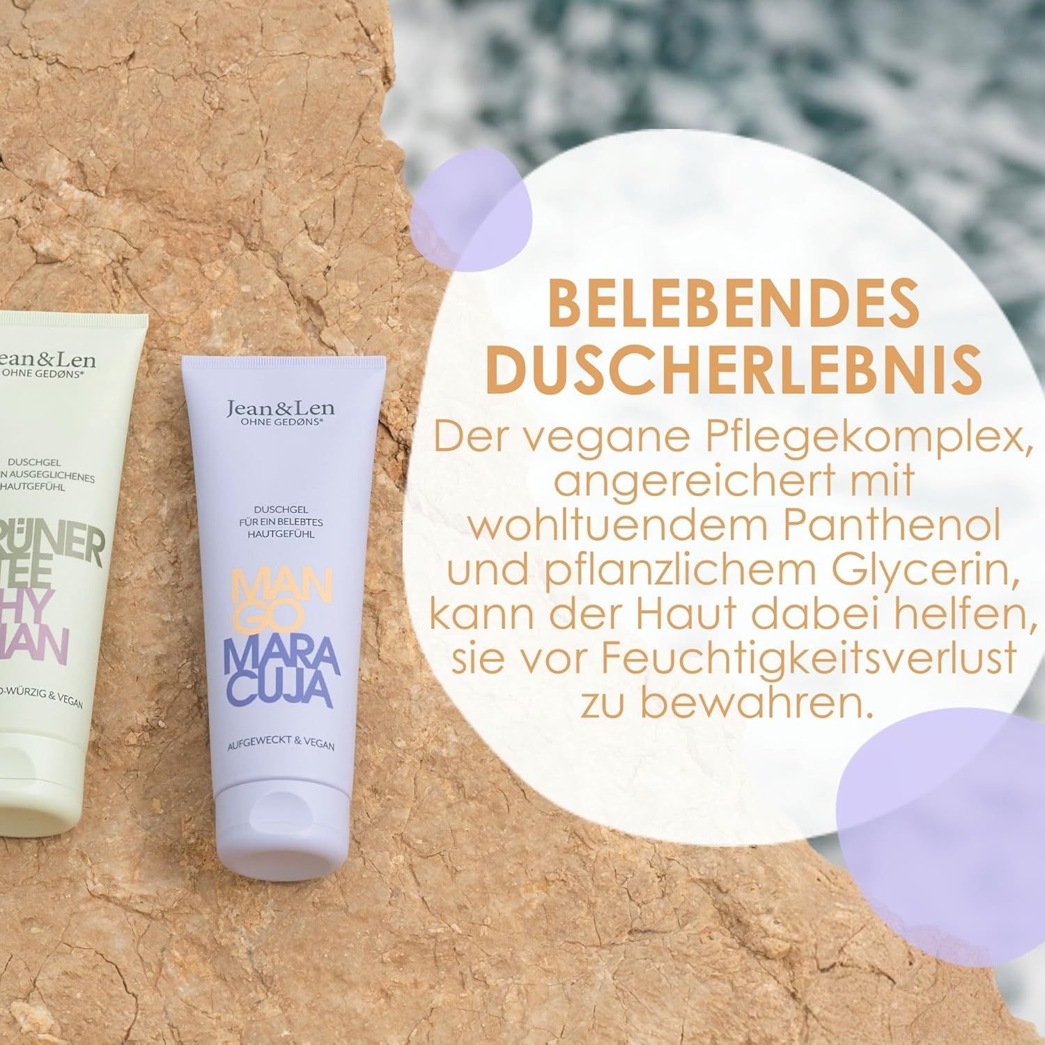 Twee douchegel tubes, Mango & Maracuja. Tekst: Verkwikkende douche-ervaring. Het veganistische verzorgingscomplex... kan de huid helpen beschermen tegen vochtverlies.