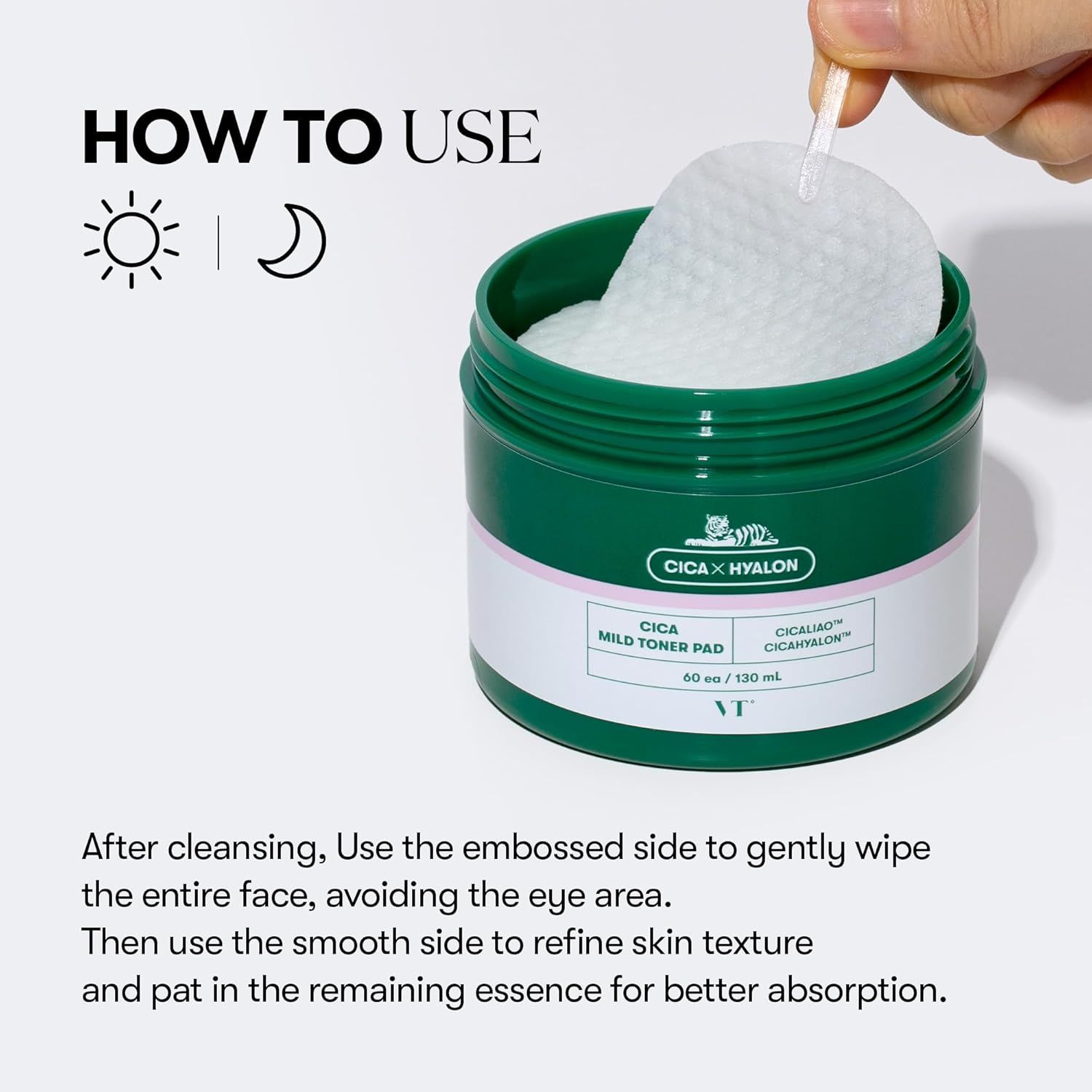 Pot vert avec tampons tonifiants. Utilisation: jour et nuit. Texte: CICA MILD TONER PAD. Instructions d'utilisation avec symboles.