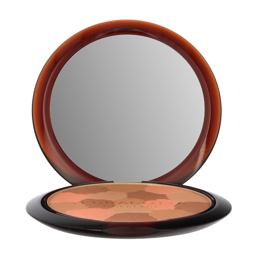 Poudre compacte avec miroir. Teintes marron et beige. Forme ronde. Présenté ouvert.