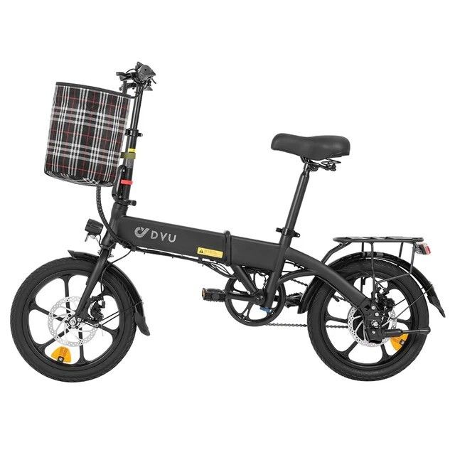 Vélo électrique noir avec panier. Marque DYU visible. Roues de 16 pouces, porte-bagages, selle, guidon, pédales et freins à disque.