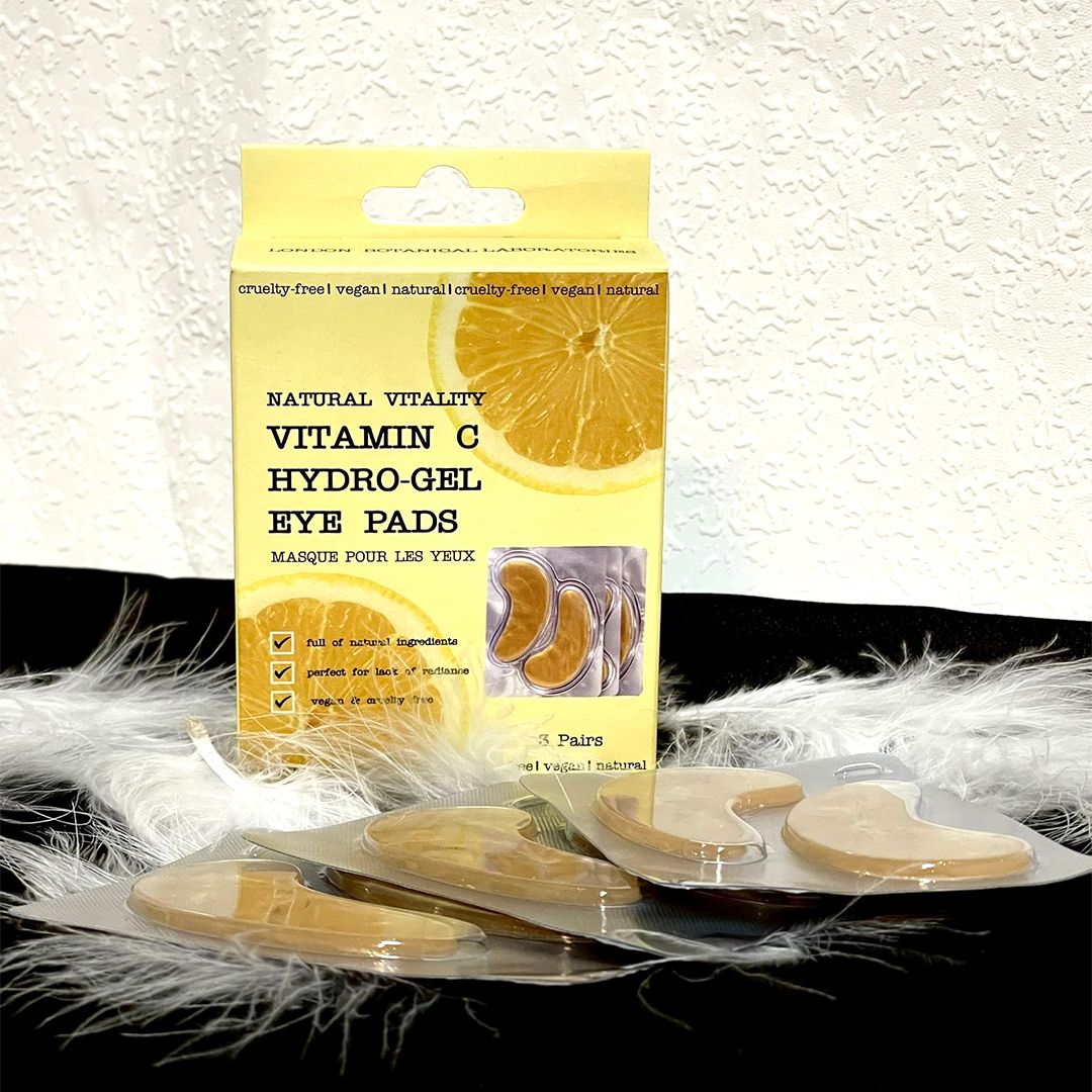Boîte de pads pour les yeux. Inscription : London Botanical Laboratories, Vitamin C Hydro-Gel Eye Pads. 3 paires.