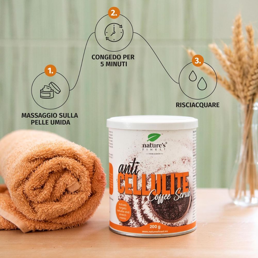 Gebruik van de anti-cellulite koffiescrub: massage, 5 minuten laten inwerken, afspoelen. Handdoek, tarwearen, blikje.