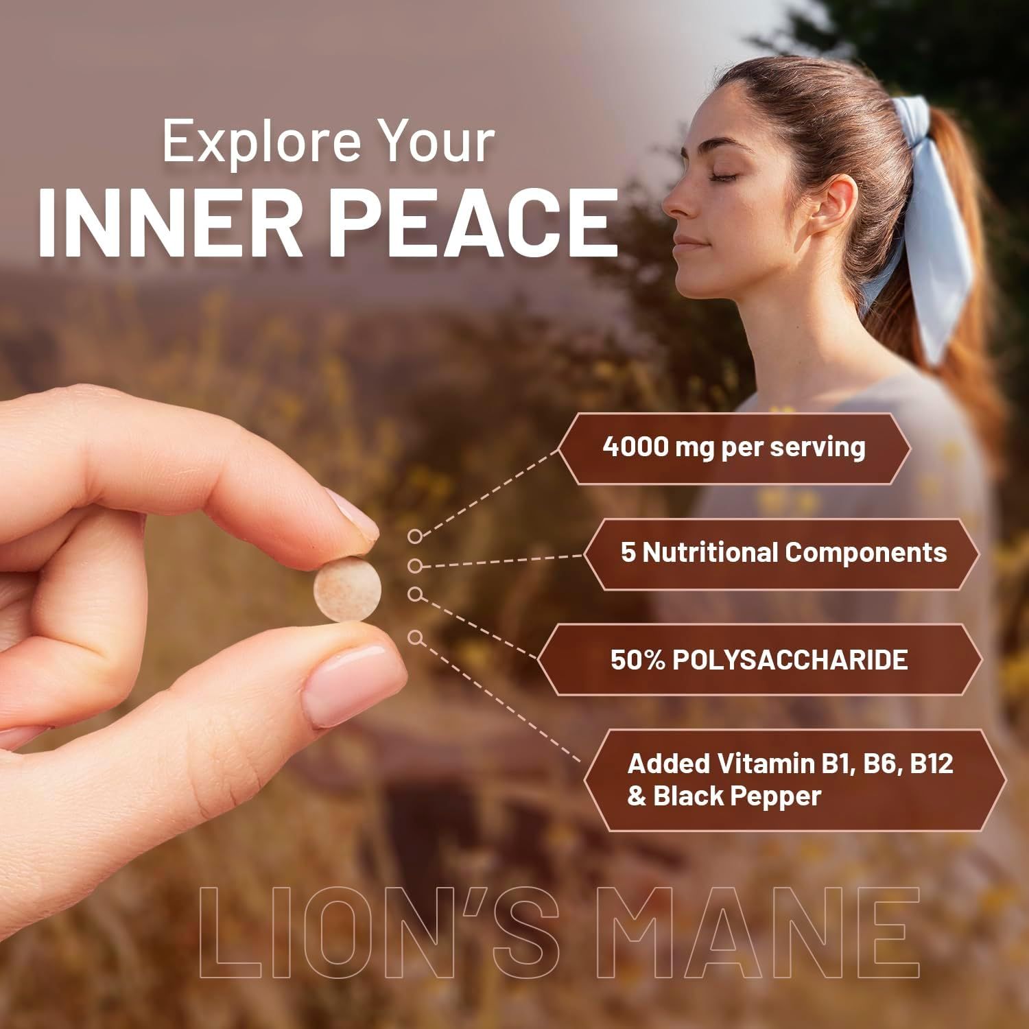 Une main tient un comprimé. Texte : 4000 mg par portion, 5 composants nutritionnels, 50% polysaccharides, vitamines B1, B6, B12 & poivre noir.