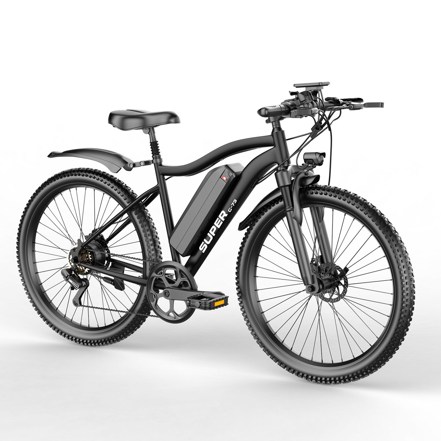 Vélo électrique noir avec batterie amovible. Détails visibles : garde-boue, selle, pédales, pneus.