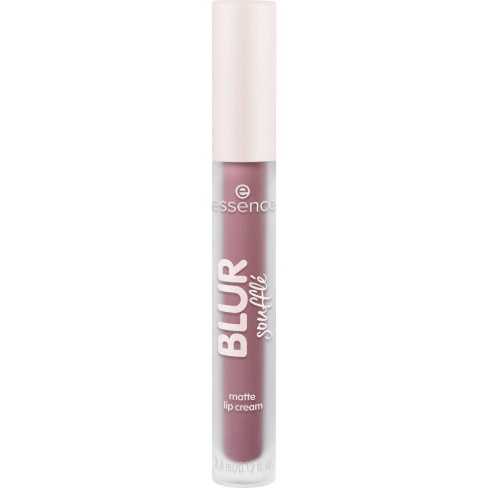 Lipcrèmetube met witte dop. Opschrift "essence BLUR soufflé matte lip cream". Kleur: roze.