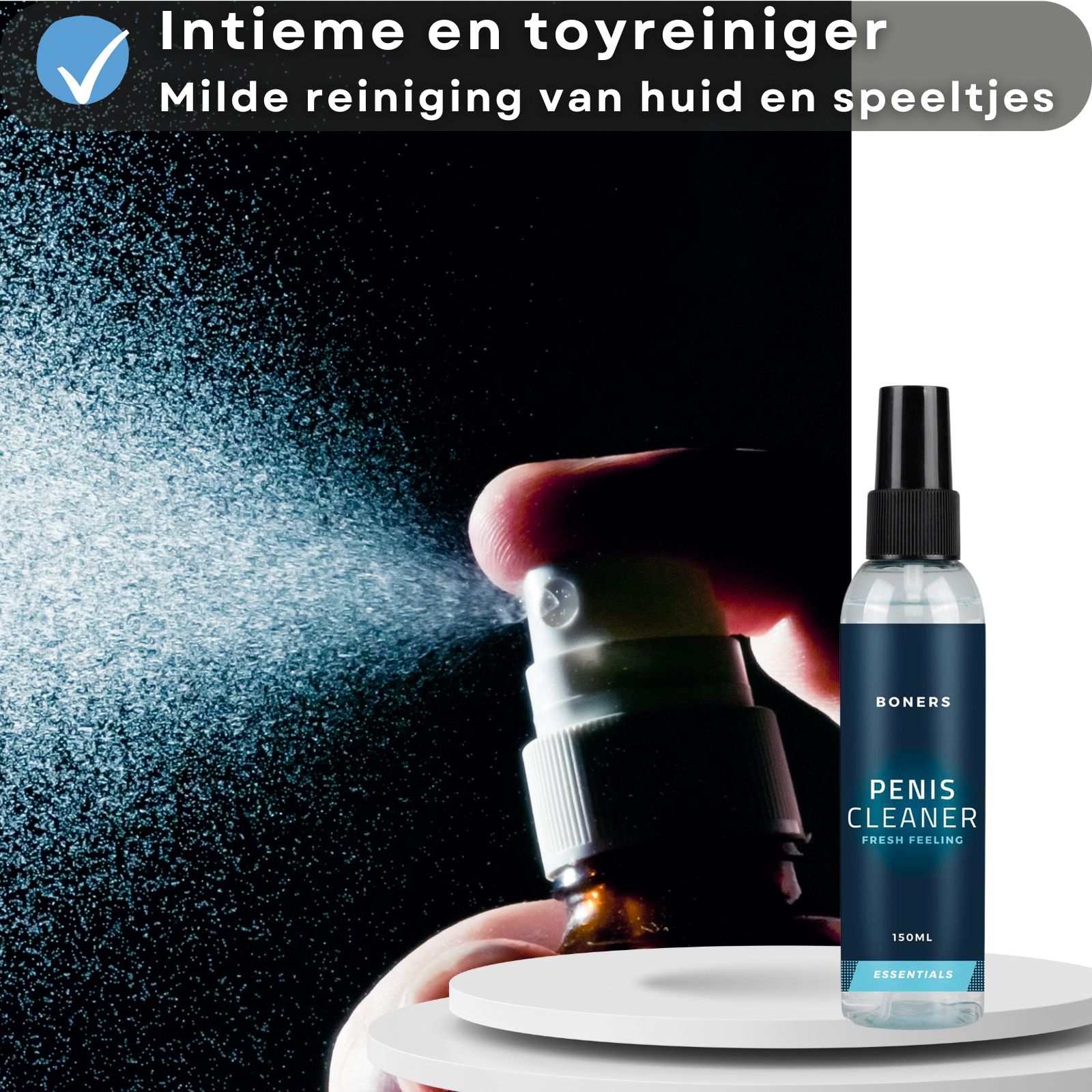 Fles en spray. Tekst: Intieme en toyreiniger, milde reiniging van huid en speeltjes.