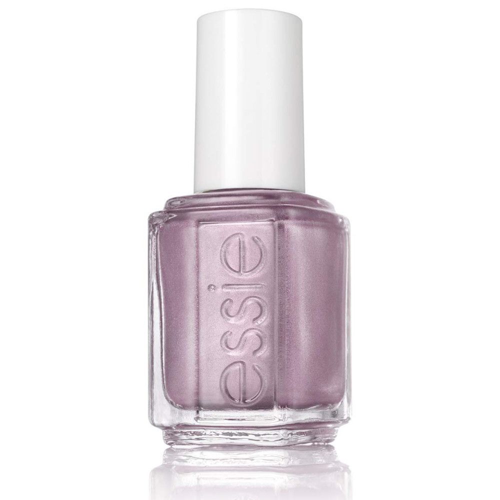 Essie nagellakfles. Fles met lila nagellak en witte dop. De merknaam 'essie' is zichtbaar op de fles.