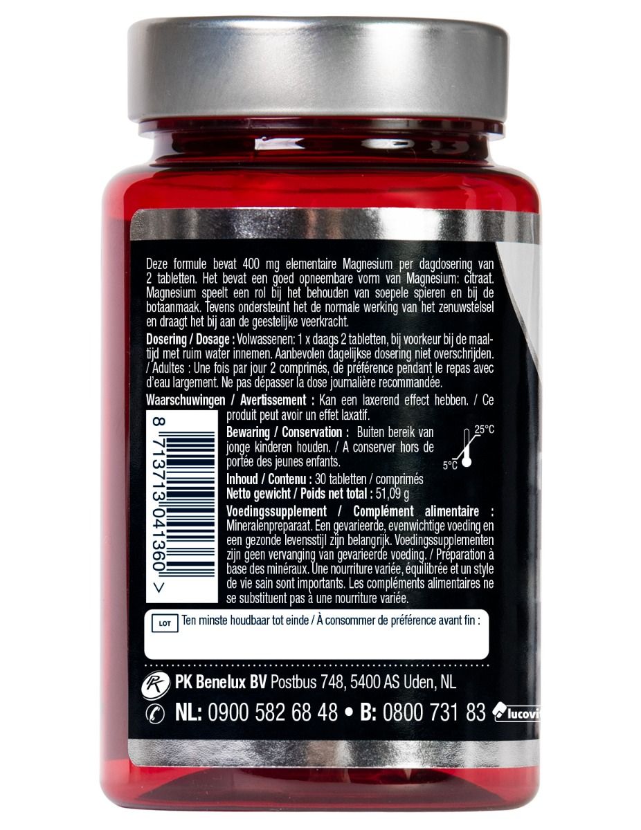 Achterkant rode fles "Lucovitaal Magnesium Citraat". Informatie over dosering, ingrediënten en opslag.