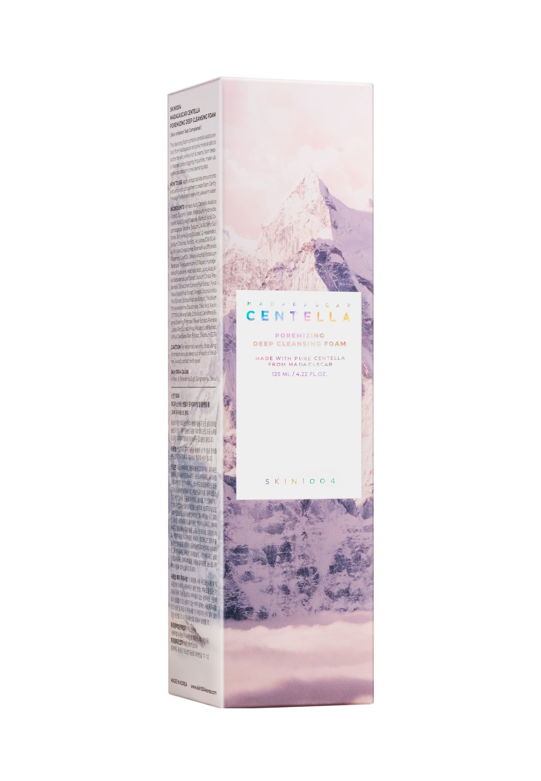 Emballage pour SKIN1004 Madagascar Centella Poremizing Deep Cleansing Foam avec motif de montagne.