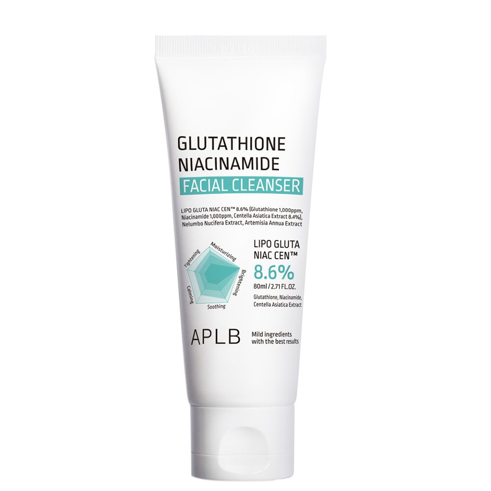Tube blanc avec nettoyant visage Glutathion Niacinamide, 8,6% Lipo Gluta Niac Cen, 80ml.