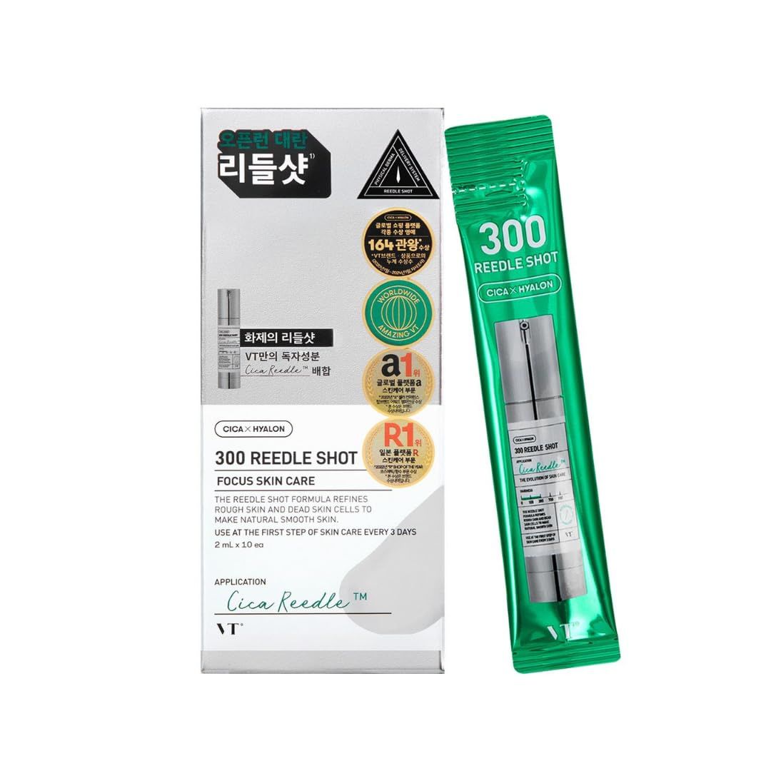 Verpakking en individuele zakje van VT COSMETICS 300 Reedle Shot. Groen-wit ontwerp. Productnaam en logo's zichtbaar.