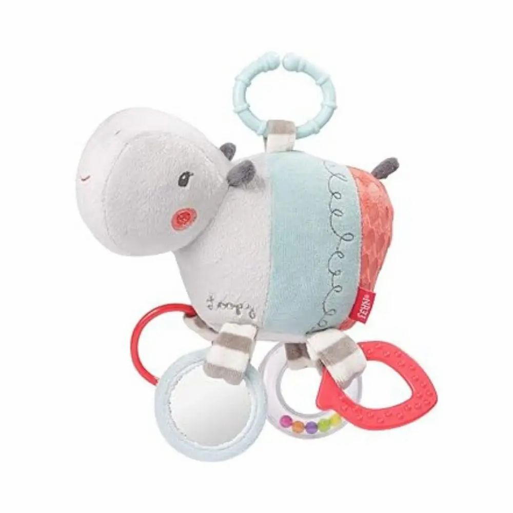 Peluche hippopotame avec anneaux, miroir et anneau de dentition. Couleurs : gris, bleu, rouge. Avec anneau de suspension.